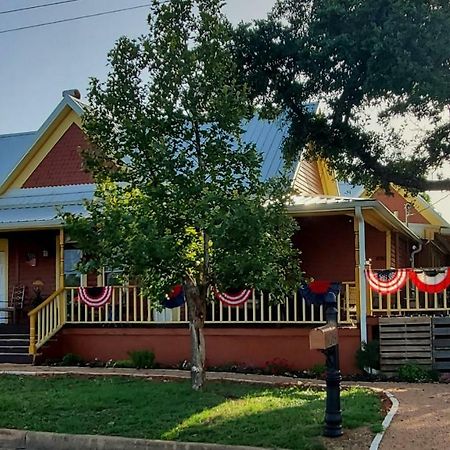 1890 Karcher Haus Llano Exterior photo