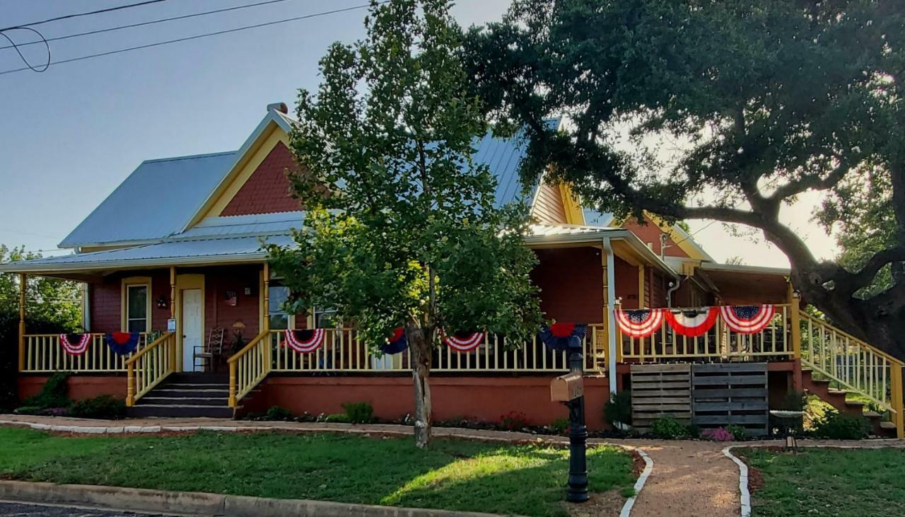 1890 Karcher Haus Llano Exterior photo